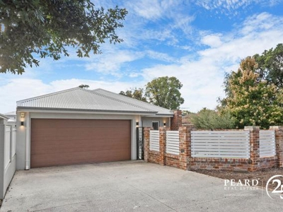 6 Bedroom Detached House East Victoria Park WA For Sale At