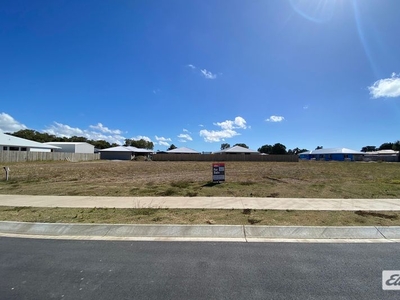 John Oxley Avenue, Rural View, QLD 4740