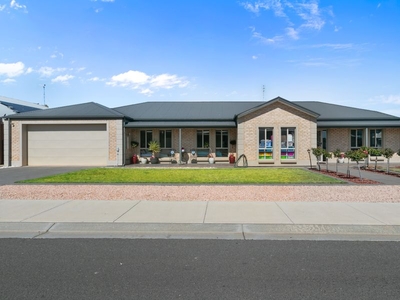 23 Bray St moonta bay SA 5558