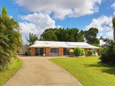 3 bedroom, River Heads QLD 4655