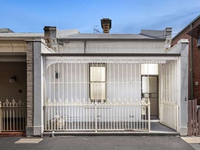 Unpolished gem hiding in plain sight in the heart of Carlton