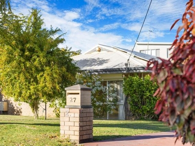 4 Bedroom Detached House Hillarys WA For Sale At