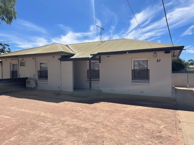 57 Stokes Terrace, Port Augusta West SA 5700 - Duplex For Lease