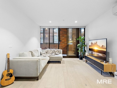Trend setting apartment living in South Yarra