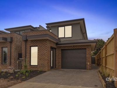 2 Bedroom Detached House Werribee VIC For Sale At
