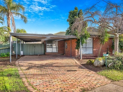 8 Trotting Place, Epping, VIC 3076