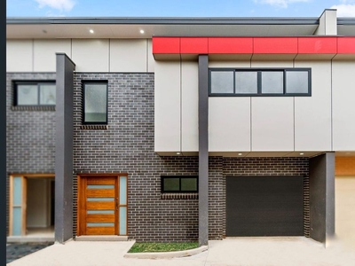6/10-12 Tobruk Avenue, Liverpool NSW 2170 - Townhouse For Lease