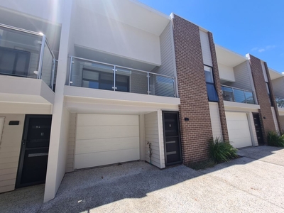 4/15 Bramble Street, Woody Point QLD 4019 - Unit For Lease