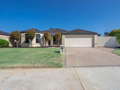 22 Coulthard Crescent, Canning Vale, WA 6155