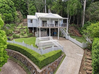 Charming Buderim Beauty with Scenic Views
