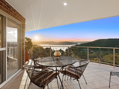 Dual Title Opportunity for a Spectacular Coastal Residence