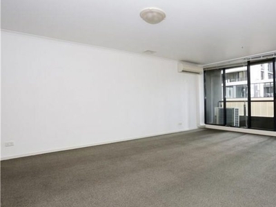 Stunning spacious two bed apartment