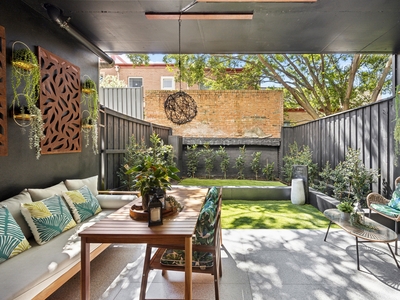 A sunny garden haven in the heart of Glebe