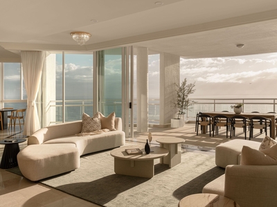 Jewel of the Sky - Opulent Penthouse and Rooftop Basking in 360-Degree Views