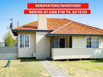 3 Bedroom Detached House South Bunbury WA For Sale At 359000
