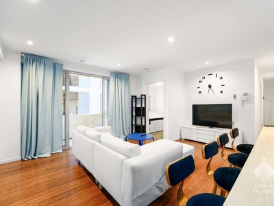 Modern Elegance and Academic Convenience |Furnished 2-Bed, 1-Bath Apartment near University of Melbourne