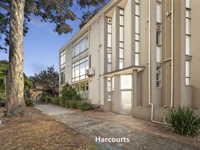 6/4 Witchwood Close, South Yarra VIC 3141