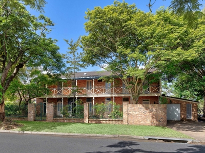 Rare Opportunity to Secure a 6 Bedroom Dream Home in Robertson!