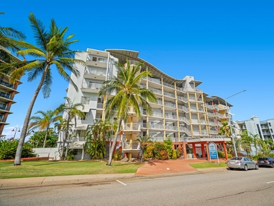 Upgrade your Lifestyle - Live in or Invest - Top Floor Apartment in Cullen Bay - Great Value – Stunning Location – Sunset Views Every Day