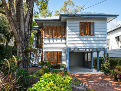 24 Thorn Street, Red Hill QLD 4059