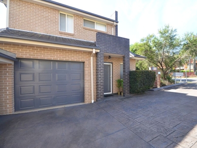 1/55 Garfield Street, Wentworthville NSW 2145 - Townhouse For Lease