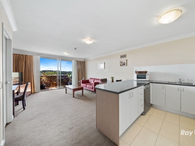Live it up on Level 8 to North-Facing Views in the Heart of Springwood CBD or receive $425pw Income (5.5% pa* Rental Yield)
