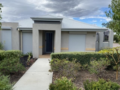 3 bedroom, South Guildford WA 6055