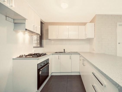 1 Bedroom Apartment Unit Wembley WA For Rent At 465
