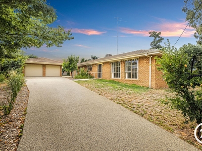 108 Haverfield Street, Echuca VIC 3564 - House For Lease