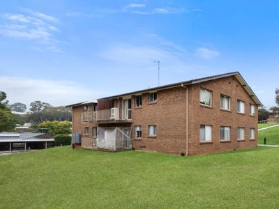 2 bedroom, Ambarvale NSW 2560