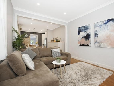 2 Bedroom Townhouse Bondi NSW