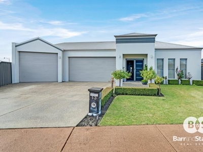 4 Bedroom Detached House Eaton WA For Sale At