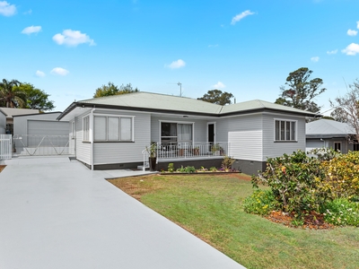 Fully Renovated 3-Bedroom Family Home in Mount Lofty with New Kitchen and Bathroom