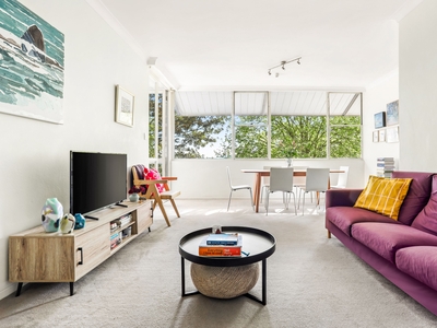 North-Facing Apartment With Leafy Views & Harbour Aspect in Iconic Seidler Building