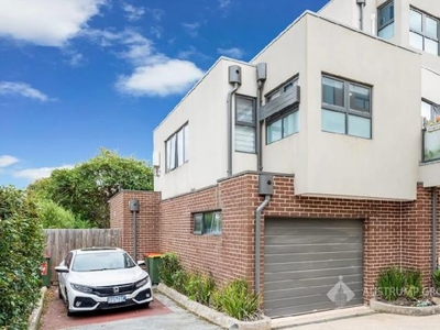 2 Bedroom Townhouse Doncaster VIC