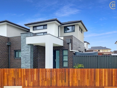 22 Webster Street, Dandenong VIC 3175 - Townhouse For Lease