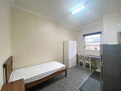 Room 5/172-174 Liverpool Street, Darlinghurst NSW 2010