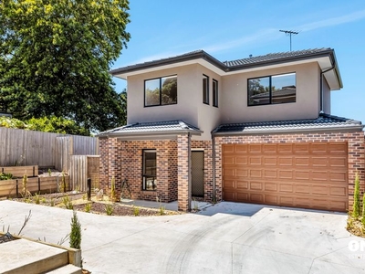 3/7 Highview Court, Pakenham, VIC 3810