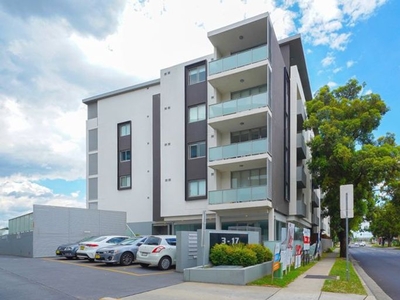 126/3-17 Queen Street, Campbelltown, NSW 2560