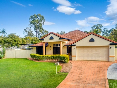31 Brighton Parade, Forest Lake, QLD 4078