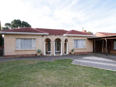 4 bedroom, Prospect SA 5082