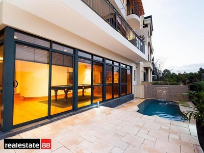 5 bedroom, East Perth WA 6004