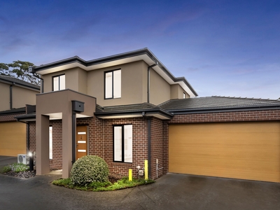 Stylish, Spacious, Comfortable and Convenient Townhouse Living
