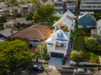 Architectural Delight in Petrie Terrace