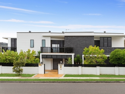 Magnificent Family Home On a Rare 3,030 Sqm Block