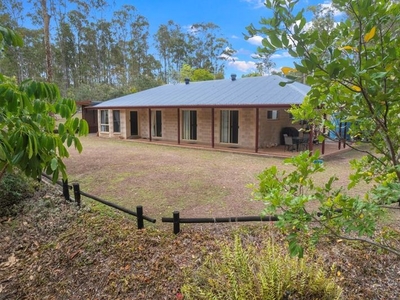 2 Abbott Road, Glenwood, QLD 4570