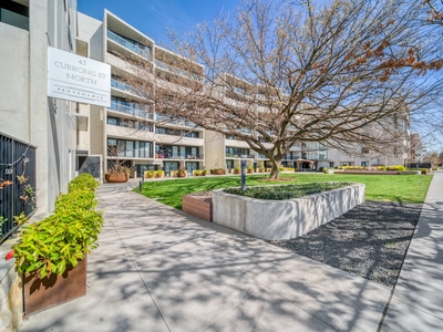 Discover Luxury Living in the Heart of Braddon!