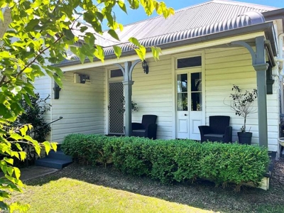 3 Bedroom Detached House Grenfell NSW For Sale At 565000