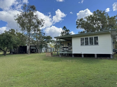 274 Golf Links Road Monto QLD 4630