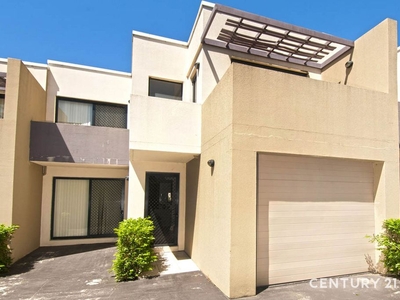 5/51 Gipps Street, Concord NSW 2137 - Townhouse For Lease